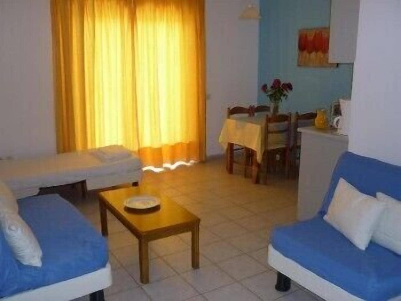 Hotel Oasis Kyparissia Exterior foto